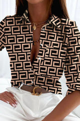 Women’s Tailored Fit Shirt with Abstract Print Detail